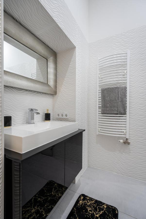 Opera Luxury Apartment With Free Parking Budapest Extérieur photo