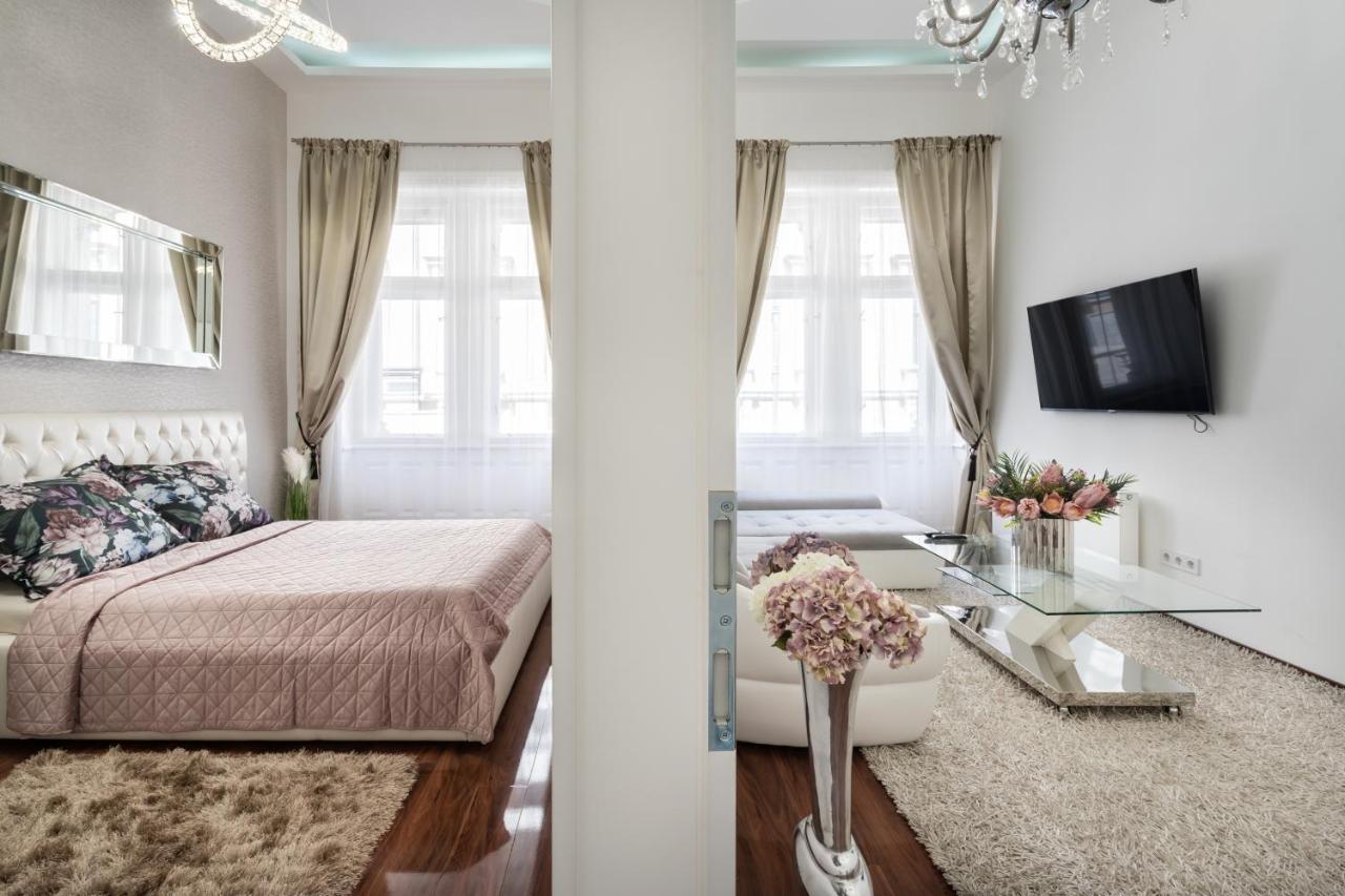Opera Luxury Apartment With Free Parking Budapest Extérieur photo