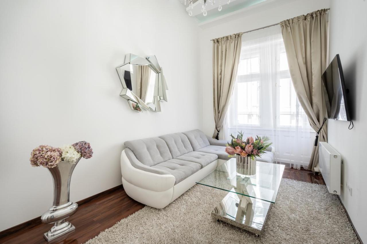 Opera Luxury Apartment With Free Parking Budapest Extérieur photo
